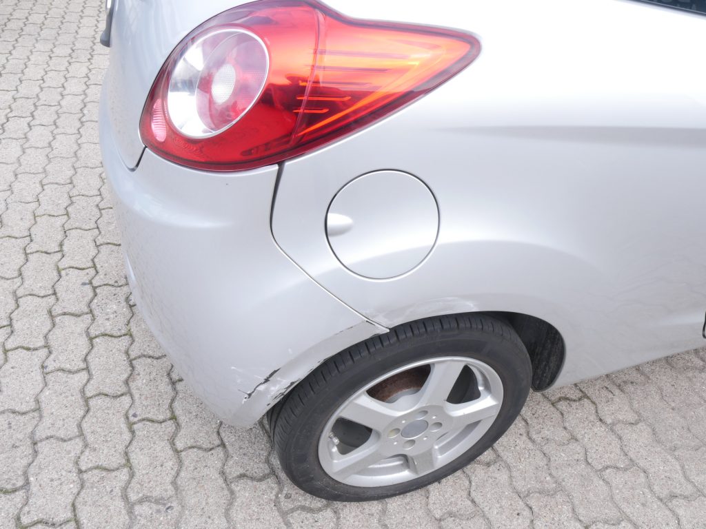 5. unfallschaden weit