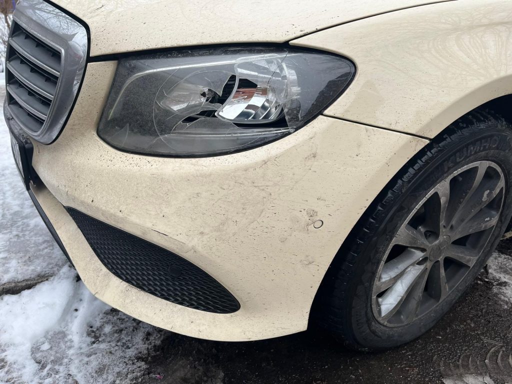 6. mb e klasse taxi schaden vorne links